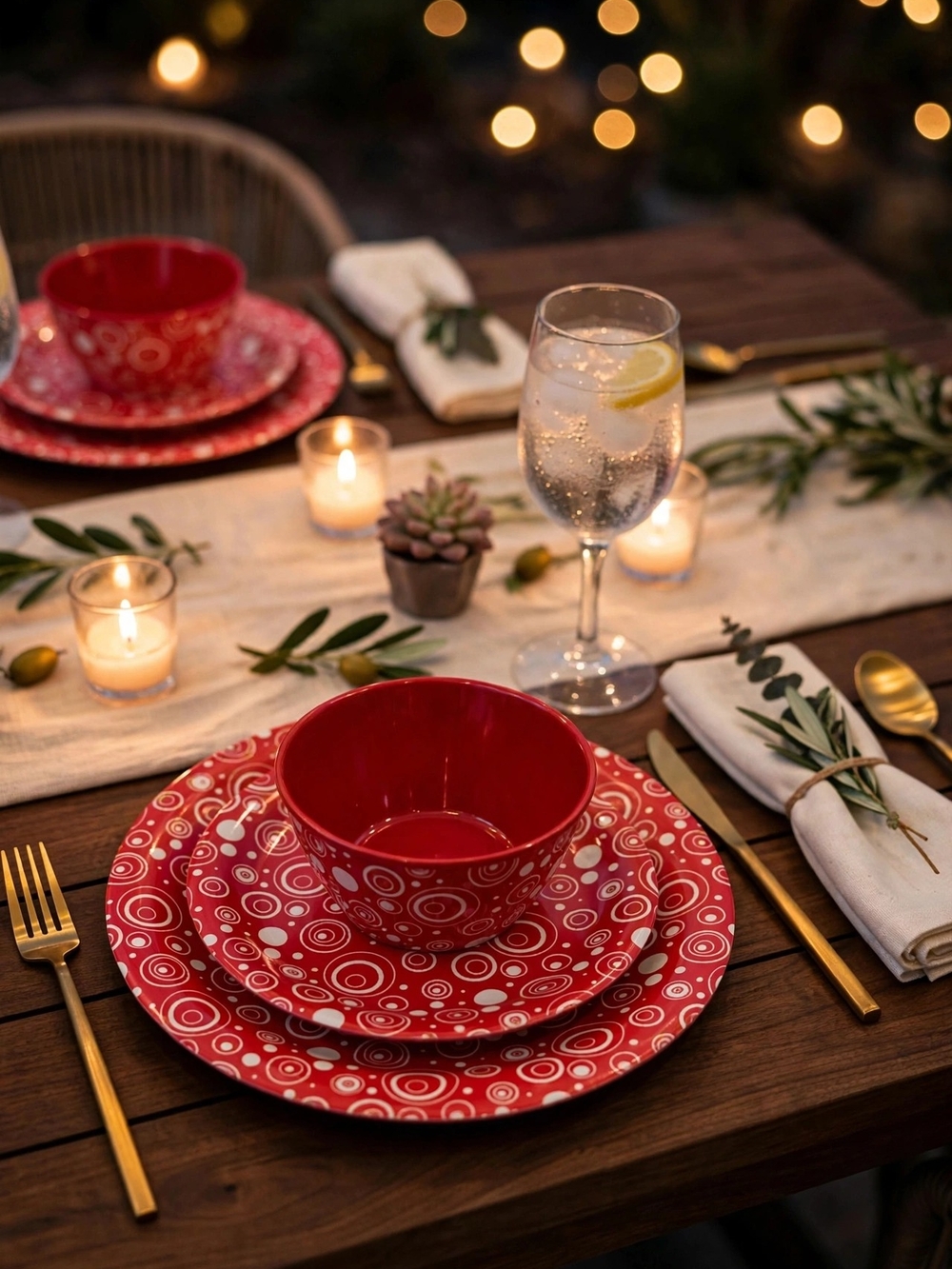 MarkCharles Misilli 12-Pc Melamine Outdoor Dinnerware Set Red New